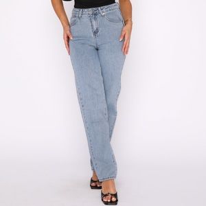 Light wash relax jeans